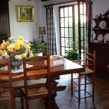 펜션 Charmante Maison Historique Avec Jardin A - Charme, Cheminee, Et Serenite - Fr-1-585-67 *