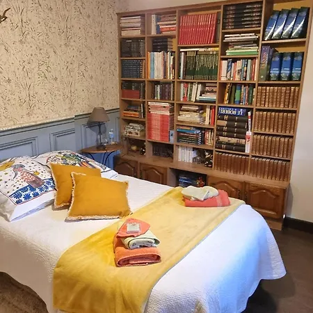 Casa rural Charmante Maison Historique Avec Jardin à - Charme, Cheminée, Et Sérénité - Fr-1-585-67